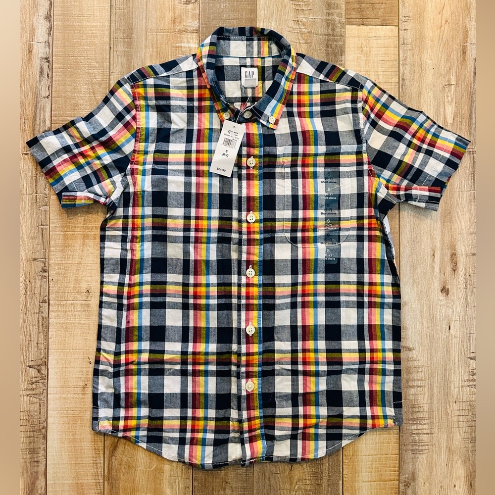 GAP Boys Multicolor Plaid Shirt, NWT - Picture 1 of 4